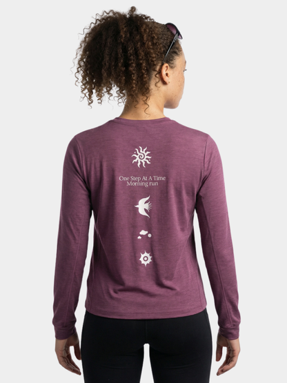 IronTote - Women's Quick-Dry Graphic Totem Long Sleeve T-Shirt